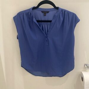 NWOT Blue Banana Republic Short Sleeve Blouse